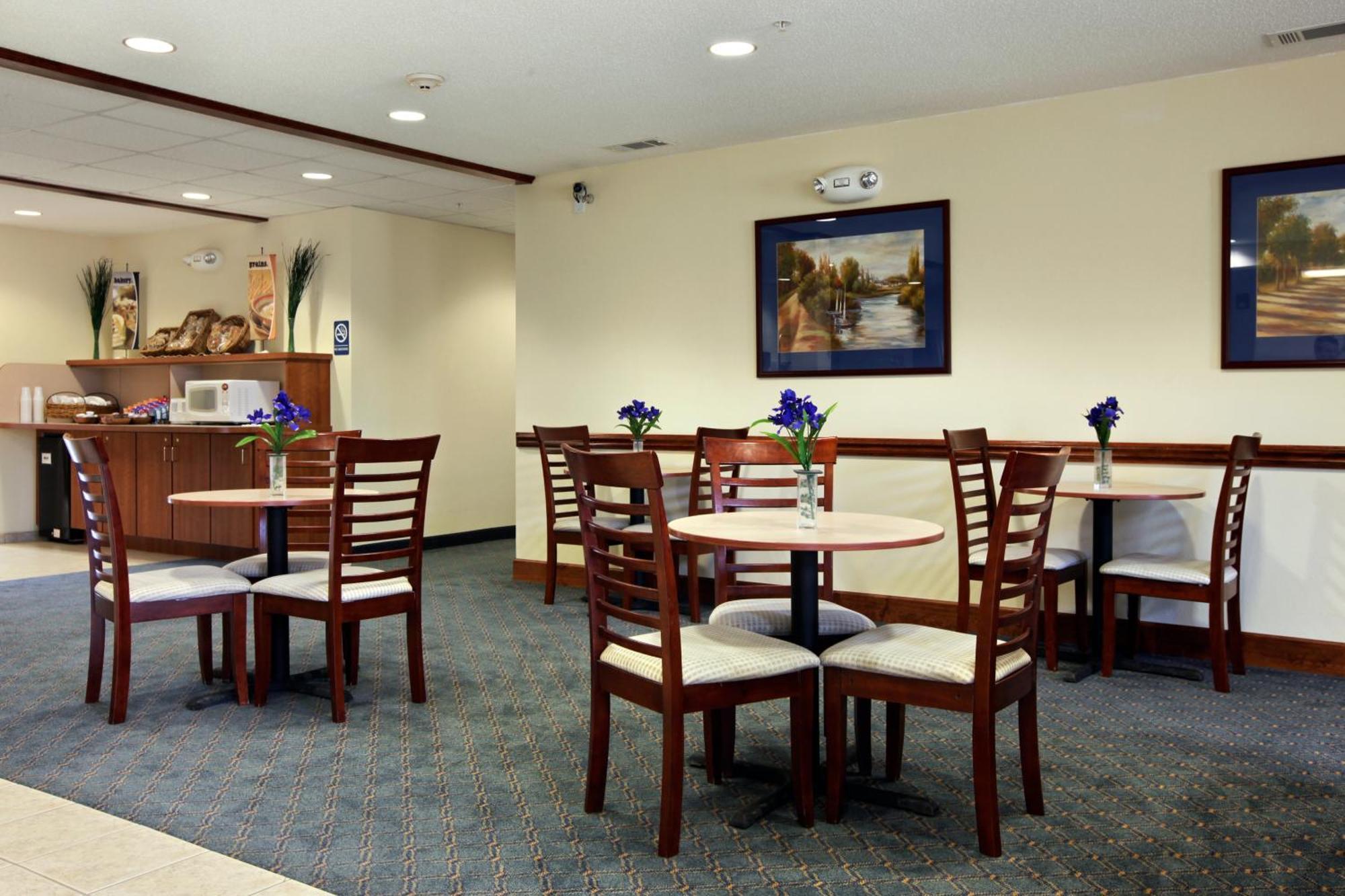 Rincon Inn&Suites Extérieur photo